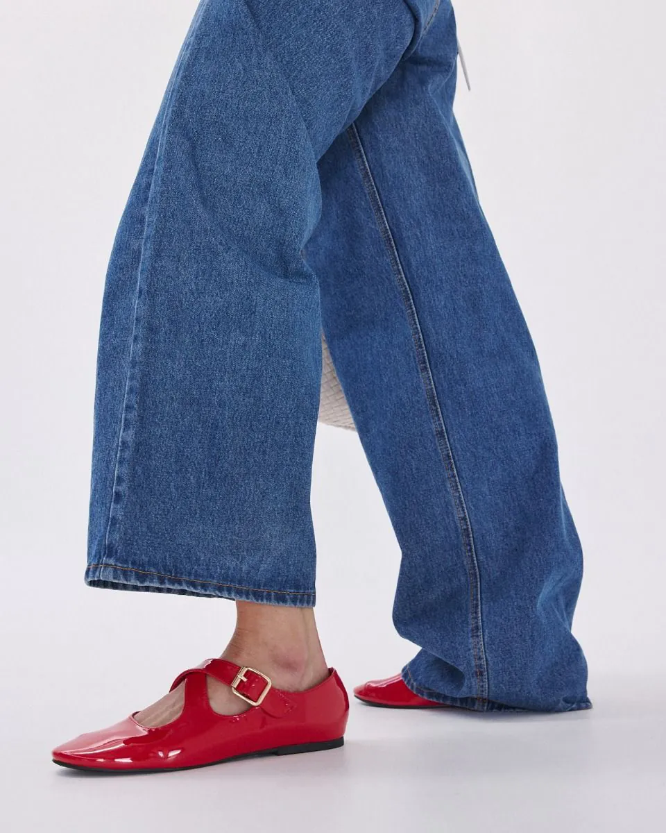 CASORIA / Red Patent